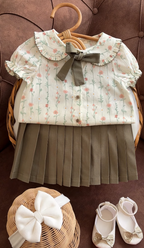 Classy Little Diva Looks Pleated Skirt Set