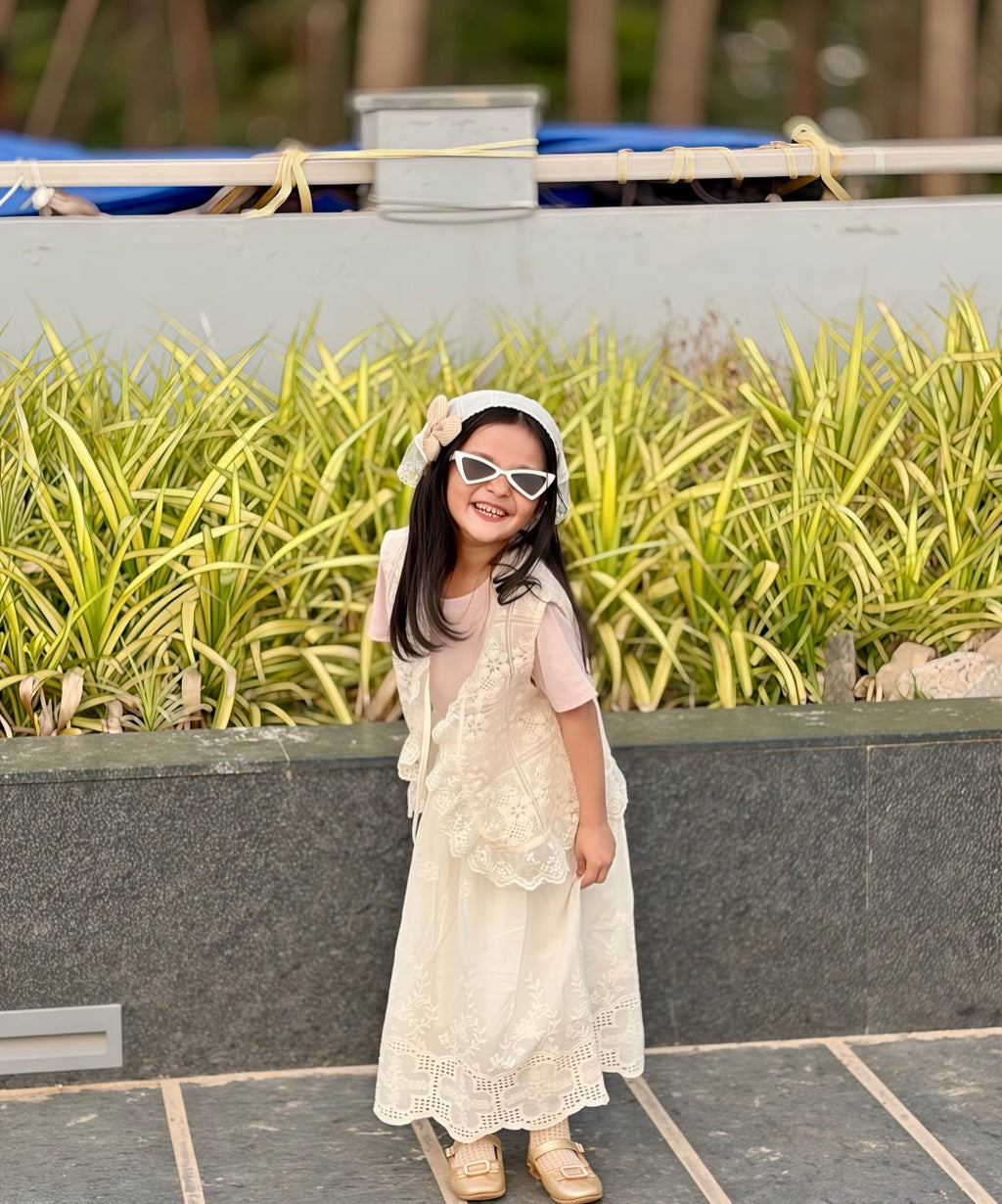 Elegant Lace Party Dress Set