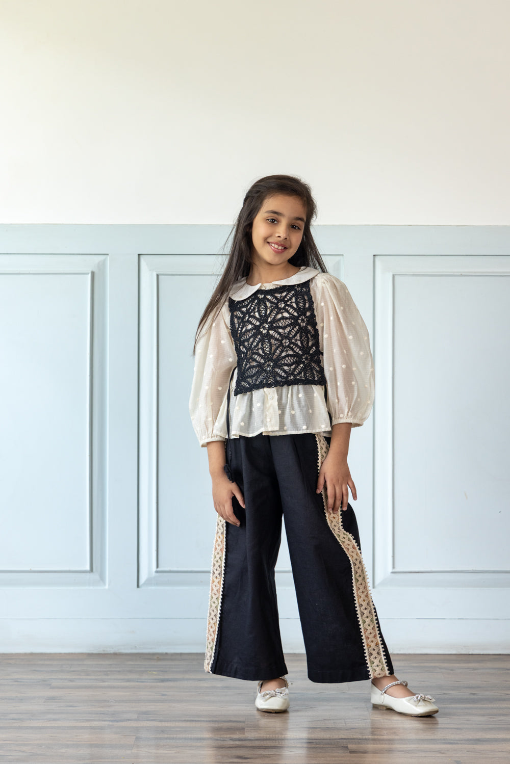 Midnight Linen Coord Set With Crochet Bib