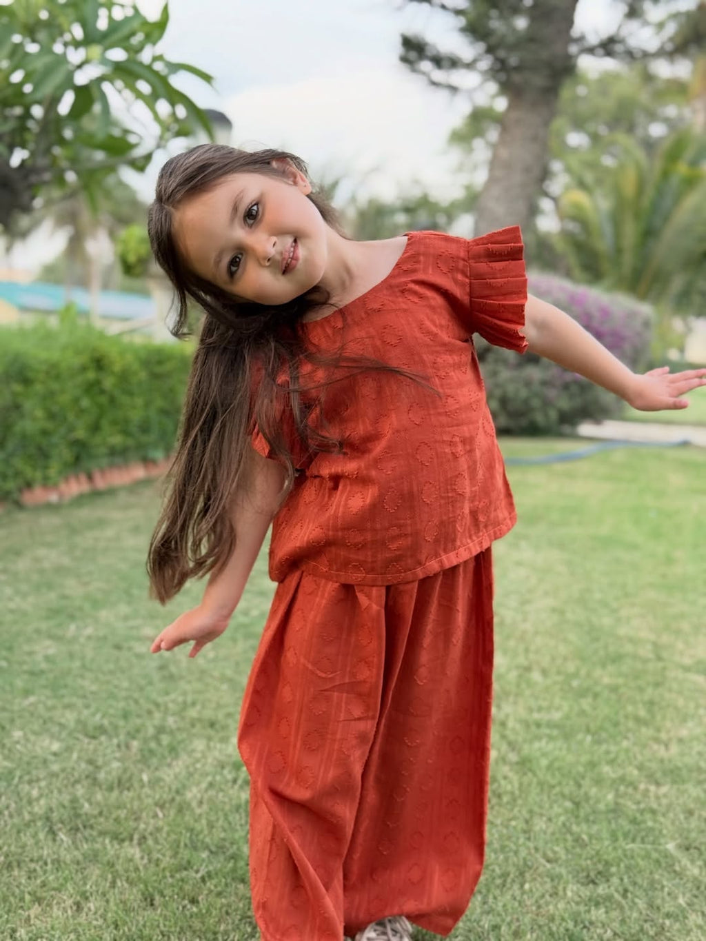 Avelin Chikankari Co-Ord Set