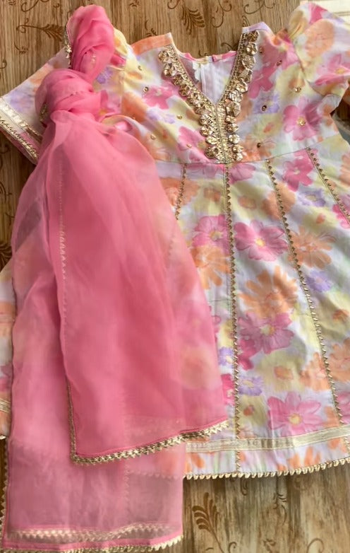 Seraphina Blossom Kurta Pant Set
